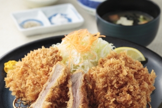 薩摩熟成ヒレかつ定食